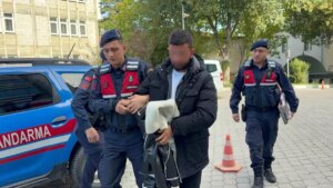 samsunda uyusturucu ticaretine tutuklama EpPH1pie.jpg